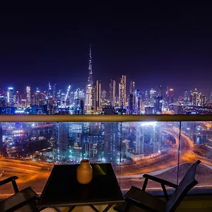 Royal Club By Rvhr, Paramount Tower B, Business Bay Appartement